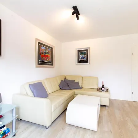 Ferienwohnung Parkidyll شقة *