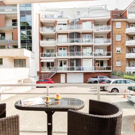 Ferienwohnung Parkidyll شاربوتس